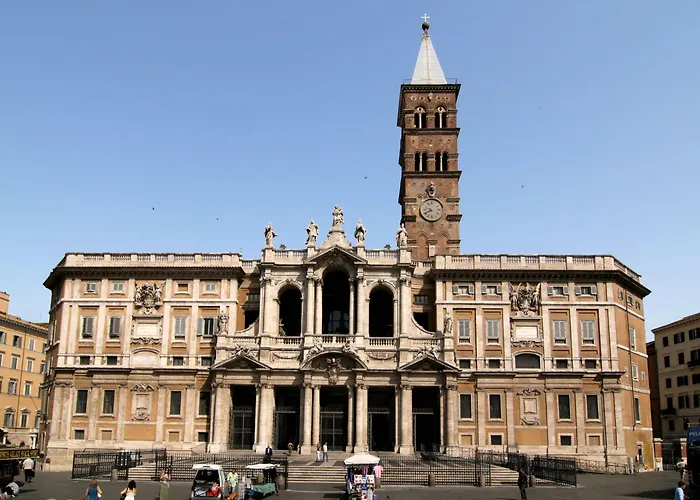 Nocleg ze śniadaniem Miclad Colosseum